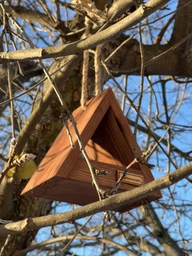 Подвесная садовая кормушка для птиц House_for_birds "Вигвам" фото от покупателей 10