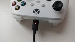 Акумулятор для Xbox Series, One S/X 1400маг + кабель 3м , чорний фото від покупців 4