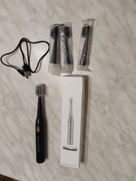 Акумуляторна електрична зубна щітка SONIC TOOTHBRUSH (4 насадки) фото від покупців 1