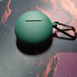 Чехол-накладка DK для Oppo Enco Buds 2 W14 | Silicone Candy Friendly с карабином (016044) (green) фото от покупателей 1