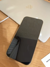 Захисне скло BeCover для Apple iPhone 14 Pro Black (BC_707968) фото від покупців 1