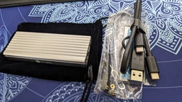 Внешний карман Icy box Raidsonic M.2 NVMe SSD USB 3.1 (Gen 2) Type-C (IB-1817Ma-C31) фото от покупателей 2
