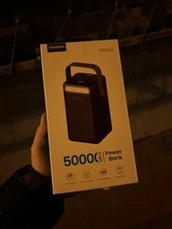 Повербанк УМБ Choetech B664-CCBE 50000mAh PD3.0 65W USB-C/3хUSB-A 18W Li-pol LED Light черный фото от покупателей 15