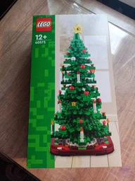 Конструктор LEGO Новогодняя елка 784 детали (40573) фото от покупателей 1