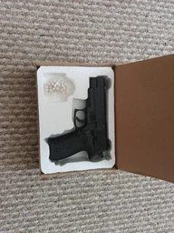 Пистолет металлический стреляет пластиковыми пулями SIG Sauer P226 игровой