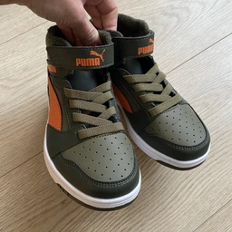 Детские демисезонные ботинки для мальчика Puma Rebound V6 Mid WTR 30797901 34 (1.5) Puma Black-Puma White (4099683241523) фото от покупателей 1