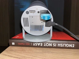 Проектор портативный для фильмов дома LED-проектор для домашний кинотеатр видео масштабирование HY300 Белый фото от покупателей 18