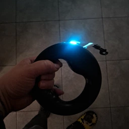 Поводок рулетка для собак 3 м Hands Free Х10 Круглая ручка кольцо со встроенным фонариком фото от покупателей 2