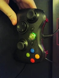 Дротовий геймпад джойстик для Xbox 360 і ПК Білий фото від покупців 2