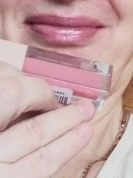 Блеск для губ Maybelline New York Lifter Gloss 005 5.4 мл (3600531609733) фото от покупателей 15