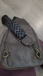 Женская сумка с акцентом на текстильную лямку из гладкой экокожи VINTAGE Bag 22772 Розовый фото от покупателей 1