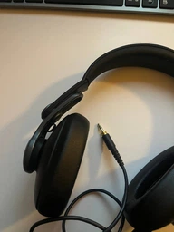 Навушники AKG K371 фото від покупців 3