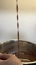 Шоколад бельгийский Callebaut №823 Молочный в дропсах 2.5 кг (5410522513530) фото от покупателей 1