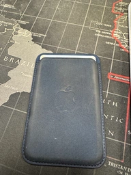 Чехол для смартфона Apple MagSafe FineWoven Wallet для Apple iPhone Mulberry (MT253ZM/A)