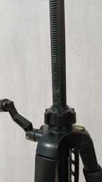 Штатив тринога NeePho NP-8840, професійний для телефону, фотоапарата, 66-178 см, 3 коліна (NP-8840) фото від покупців 10
