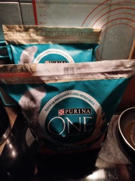 Сухой корм для кошек Purina One Steril Cat Salmon & Wheat 200 г (7613034765239) фото от покупателей 10