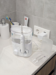 Ирригатор PHILIPS Sonicare HX3911/40 Power Flosser 7000 фото от покупателей 1