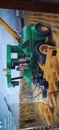 Конструктор Lego Technic Кормоуборочный комбайн John Deere 9700 42168 фото от покупателей 2