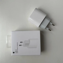 Блок швидкого заряджання для Apple iPhone iPad 20W Зарядний пристрій USB-C Power Adapter USB Type-C фото від покупців 3