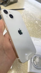 Мобильный телефон Apple iPhone 13 256GB Starlight (MLQ73HU/A) фото от покупателей 13