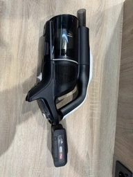 Аккумуляторный пылесос Bosch Unlimited 10 FLEX BCS1041WAC фото от покупателей 18