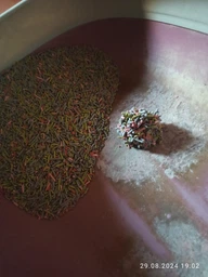 Наповнювач Lucky Pet з тофу для котячого туалету з ароматом лаванди, 6 л фото від покупців 3
