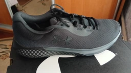 Кроссовки беговые Under Armour ROGUE 4 черные 41 3026998-002 фото от покупателей 1