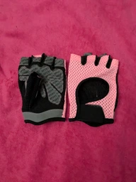 Перчатки для фитнеса (велосипеда и тяжелой атлетики) SPORT GEAR "S" чёрные с розовым фото от покупателей 12