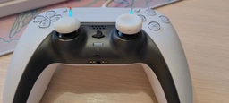 Силиконовые накладки на стики 8в1 White для геймпадов Sony DualShock PS4 / DualSense PS5 / Xbox Series|One [415678962] фото от покупателей 4