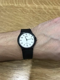 Годинник Casio MQ-24-7E2LDF фото від покупців 3