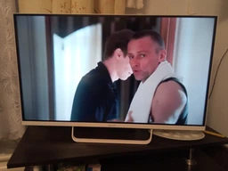 Смарт-телевізор TV Kivi 32F760QB 32'' FHD Android T2 Black (32F760QB) фото від покупців 6