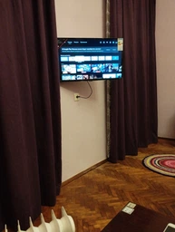 Кронштейн для телевізорів 14"-42" дюйми на стіну HDL-117B фото від покупців 11