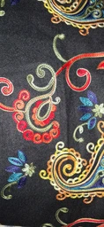 Зимний кашемировый шарф Boutique embroidery с вышивкой 190х72см Белый фото от покупателей 3