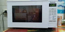 Мікрохвильова піч PANASONIC NN-ST251WZPE