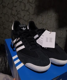 Мужские кроссовки Adidas R71 IH1324 46.5 (11.5UK) 30 см Cblack/Ftwwht/Goldmt (4067897914496) фото от покупателей 1