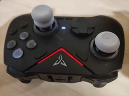 Накладки на стіки Skull & Co. White (6в1) для геймпадів Sony DualSense PS5 / DualShock PS4 / Pro Controller [455862619] фото від покупців 12