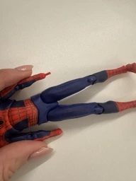 Коллекционная фигурка Marvel Человек-паук. 15.5 см