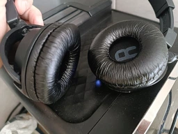 Амбушюри JBL для навушників чорні JBL T500BT T450 T450BT T460BT Tune 600 T600BT JR300 JR310 70mm фото от покупателей 10