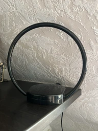 Антенна комнатная эфирная Eurosky ES-008 OMEGA для цифрового телевидения DVB-T/T2 с усилителем 28 дБ UHF/VHF диапазон 470-862 МГц кабель 2м