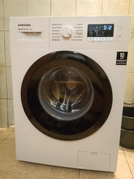 Стиральная машина узкая SAMSUNG WW60A3100BE/UA фото от покупателей 9