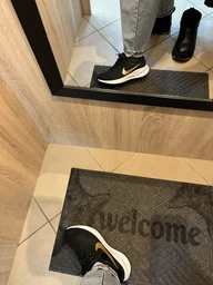 Женские кроссовки для бега Nike Revolution 7 FB2208-600 36.5 (6US) 23 см Светло-розовые (196969196776) фото от покупателей 4