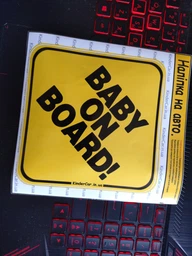 Наклейка на автомобиль "BABY ON BOARD" фото от покупателей 1
