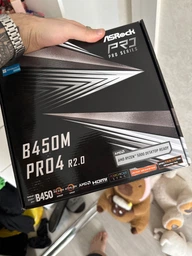 Материнська плата ASRock B450M Pro4 R2.0 (sAM4, AMD B450, PCI-Ex16)