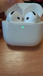 Навушники Apple AirPods (4-те покоління) (MXP63ZE/A) фото від покупців 9