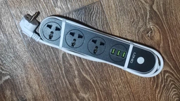 Мережевий фільтр-подовжувач LDNIO SC3301 3 розетки/3 USB 1.6 м Black-Grey(SC3301) фото від покупців 5