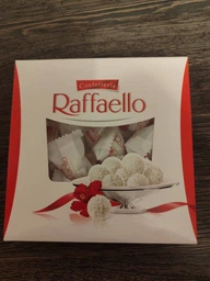 Упаковка конфет Raffaello 260 г (4008400180724)