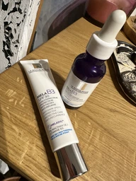 Крем La Roche-Posay Mela B3 Против гиперпигментации кожи и для предотвращения ее повторного появления с SPF30 40 мл (3337875890113) фото от покупателей 3