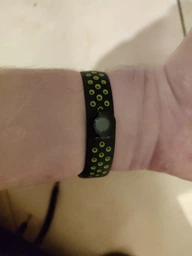 Ремінець BeCover Vents Style для Xiaomi Mi Smart Band 5/Mi Smart Band 6 Black-Red (705153) фото від покупців 2