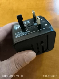 Универсальный адаптер для путешествий X-Stone Travel Adapter ORIGINAL +2 USB 3.4A Переходник для всех типов розеток фото от покупателей 4