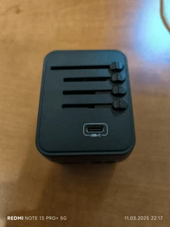Универсальный адаптер для путешествий X-Stone Travel Adapter ORIGINAL +2 USB 3.4A Переходник для всех типов розеток
